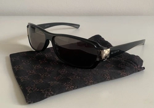 Authentic Luxury Vintage GUCCI GG 2547/S Black Sunglasses Made in Italy