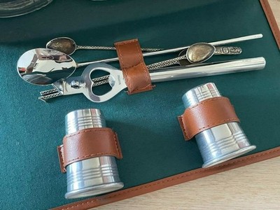 ポロ ラルフローレン ヴィンテージ ヒップフラスク ショットグラス付　セット Polo Ralph Laurent Flask Set with Shot Glass Bottle Vintage opener