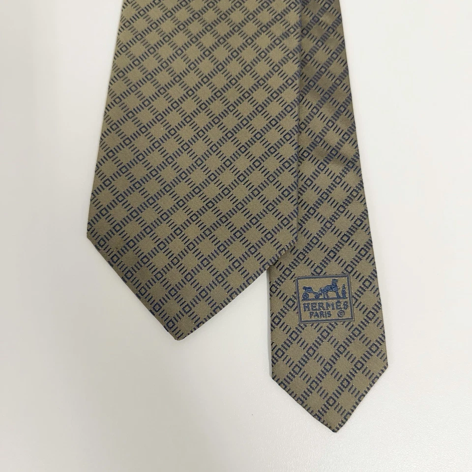 Corbata reciente para hombre Hermes bronce/azul geométrica jacquard seda 3,5" (W) 58" (L) guc Foto 2 de 4