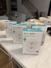 TP-Link KP200 Kasa Smart Plug-In Wall Outlet, 2-Socket, Wi-Fi, White