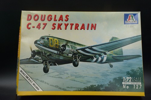 C-47 Douglas SKYTRAIN Airplane Model Kit 1:72 Unassembled 2004 Italeri No. 127