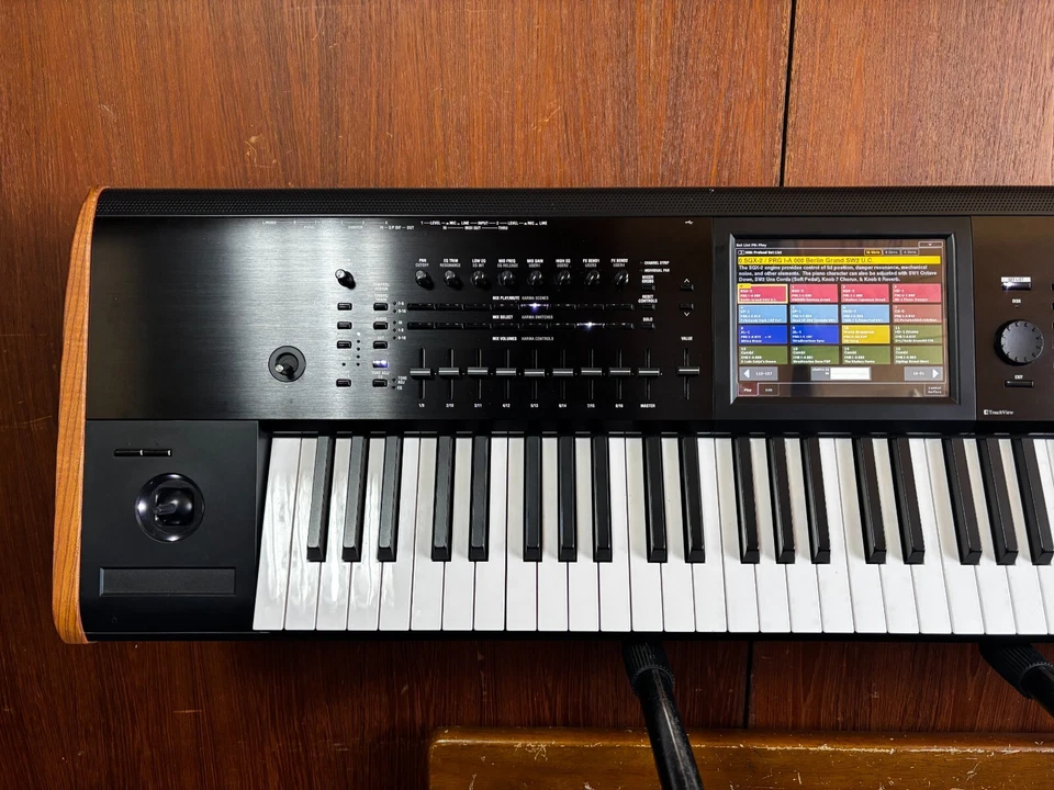 Korg Kronos 2 73 Key Workstation Keyboard ver 3.1.2 w/ case - Image 2 of 4