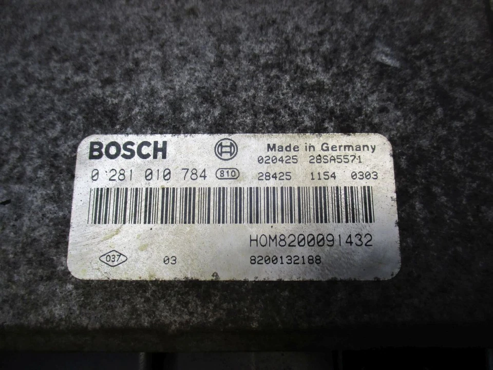 RENAULT MASTER II FURGONE (FD) 2.5 DCI 120 Centralina Motore 8200132188 - Immagine 4 di 4