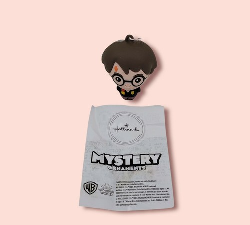 Hallmark Mystery Christmas Ornament - Harry Potter - Series 1 - Picture 4 of 4