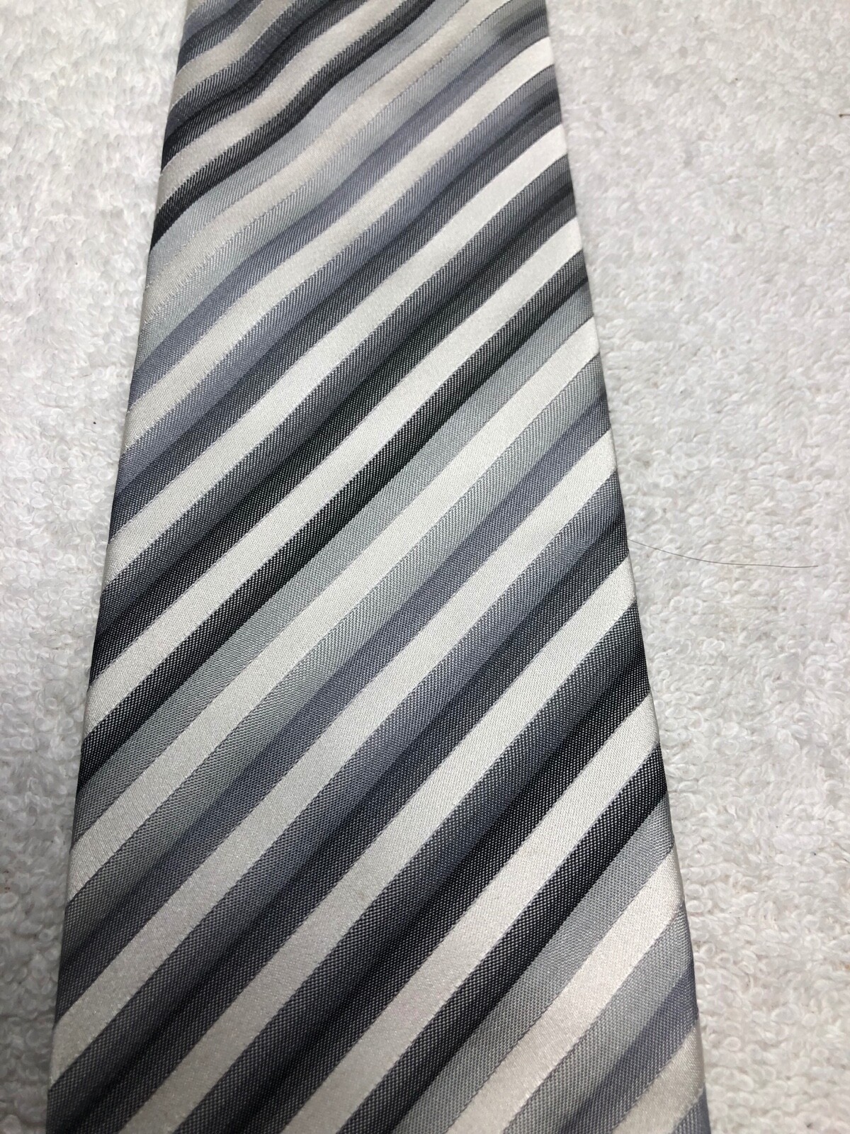 Picture 3 of 4