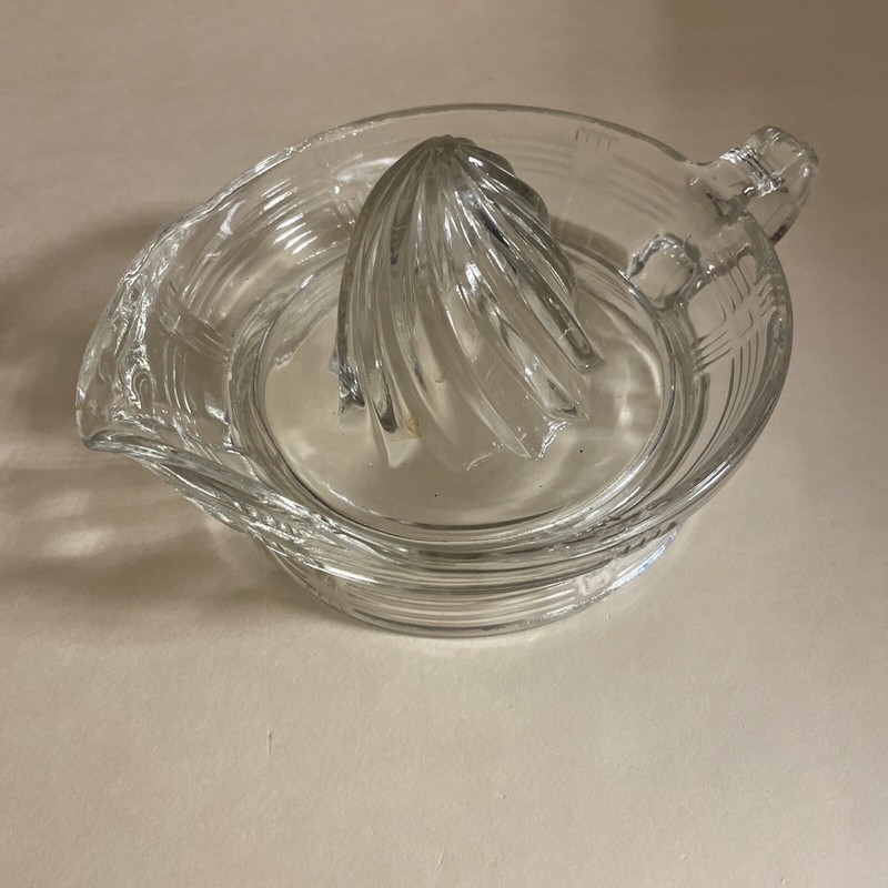 Depression Glass Juicer With Basket Weave Design