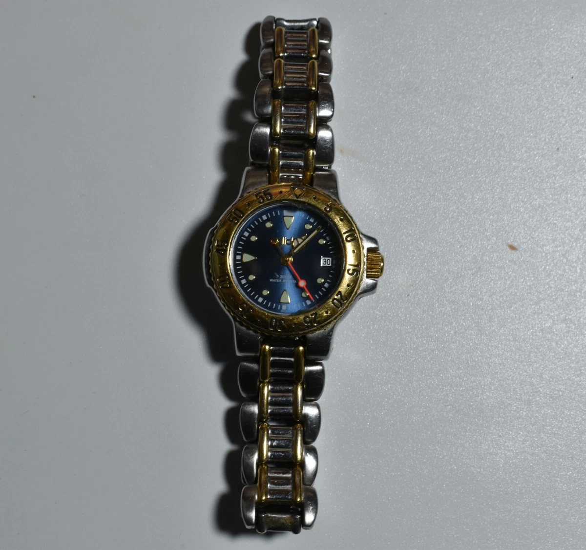 Watch 200m hotsell water resistant