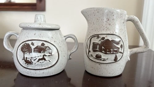 Onion River Pottery VTG Creamer Sugar Bowl/Lid Horse Sleigh Cabin Barn Speckled
