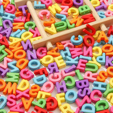 600Pcs Letter Beads Rainbow Color Acrylic Bead Large Alphabet A-Z Plastic Letter