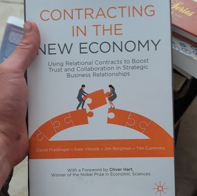 Springer Contracting in the New Economy by Vitasek et al. (2021, Hardcover)