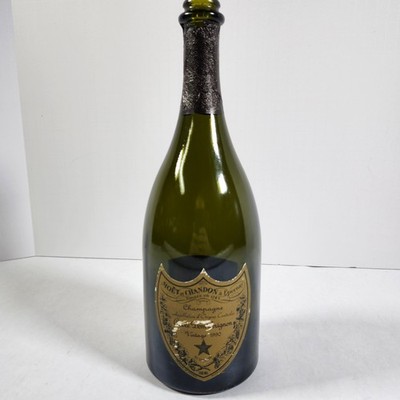 Vintage 1990 Moet et Chandon Champagne Dom Perignon Cuvee Empty