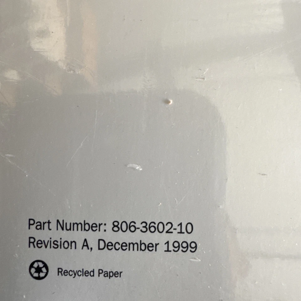 Sun Enterprise 220R Server Owners Guide - Image 3 of 4