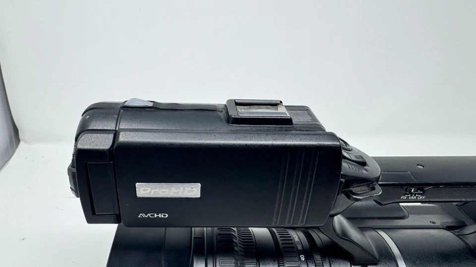 JVC GY-HM650U ProHD AVCHD Video Camcorder With 954Hrs (Read) - Image 2 of 4