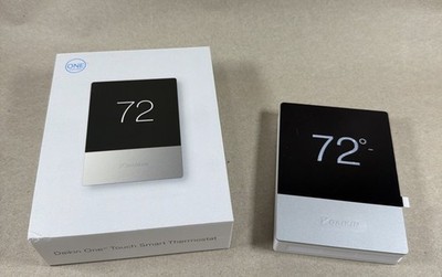 Daikin One Touch Smart Thermostat 3.5'' Touchscreen Silver DTST-TOU-A