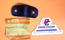 NOS GENUINE  Suzuki Rear Fender Rubber Mount TM100 TM125 TM250 TM400 63140-28300