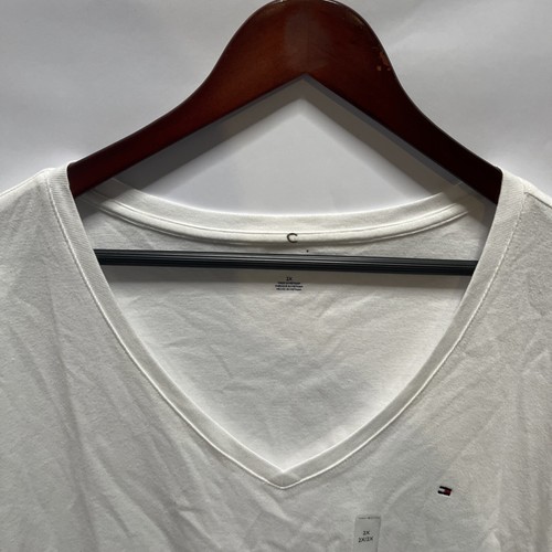 Tommy Hilfiger Women’s T-Shirt Size XXL White V-Neck Short Sleeve Cotton Flag - Picture 5 of 14