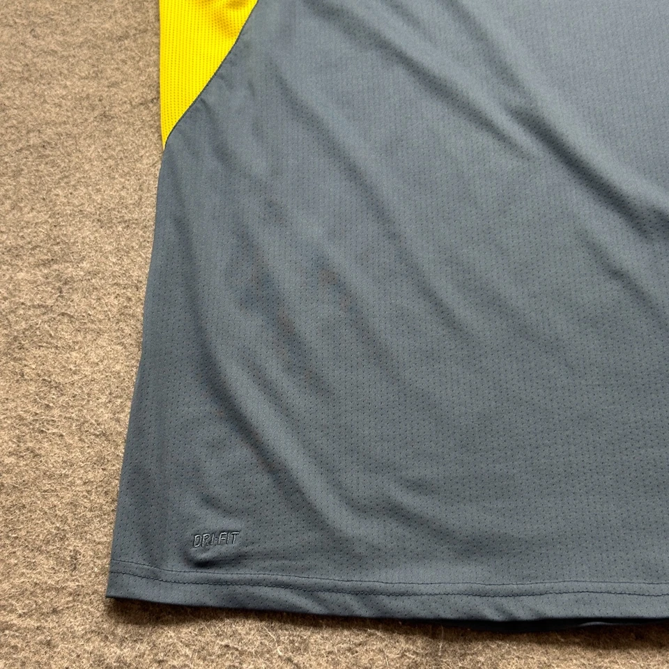 Nike Court Tennis Polo Shirt Men XL Blue Yellow Colorblock 1/4 Zip Stretch - Image 4 of 4