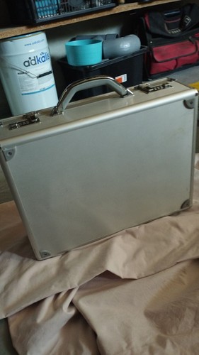 Valise DVD 2006 James Bond - Photo 3/6