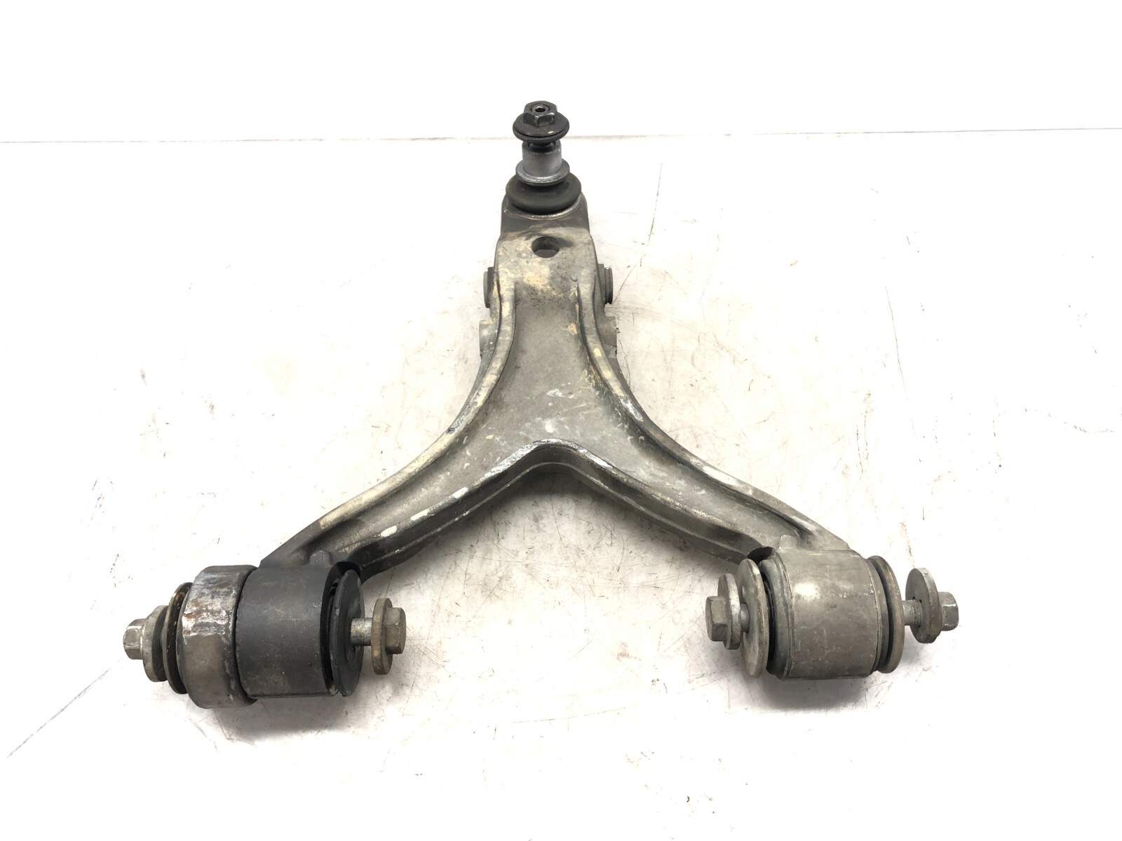 2011-2019 MASERATI GRANTURISMO S M145 LEFT DRIVER FRONT LOWER CONTROL ARM OEM