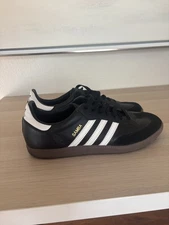 adidas Samba Men’s Shoes Size 10 Black White Gum Sneaker 