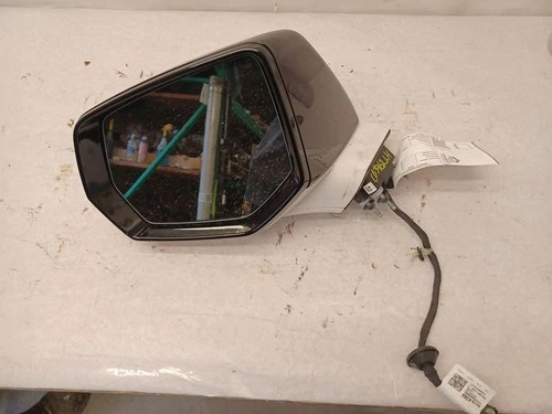 2025 Cadillac Escalade iQ Driver Left Side View Mirror 3093626