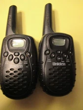 Uniden Walkie Talkie Two-Way Handheld Radio GMR325-2 - Great Condition!
