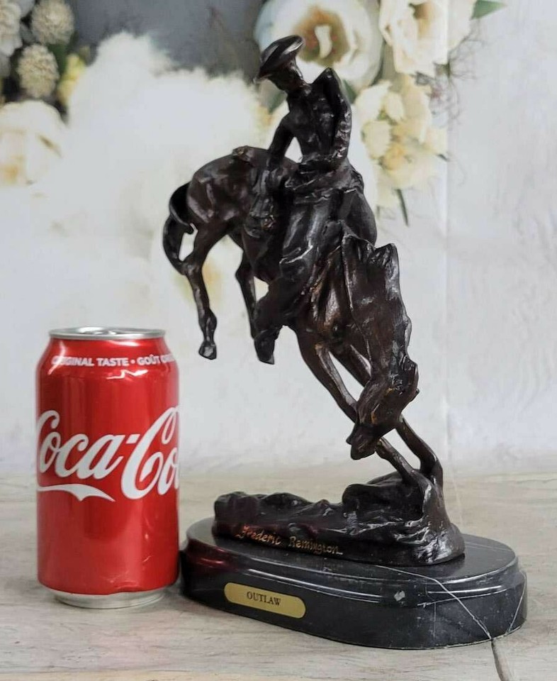 Outlaw Solid Bronze Statue by F.Remington Sculpture Artwork Figurine
