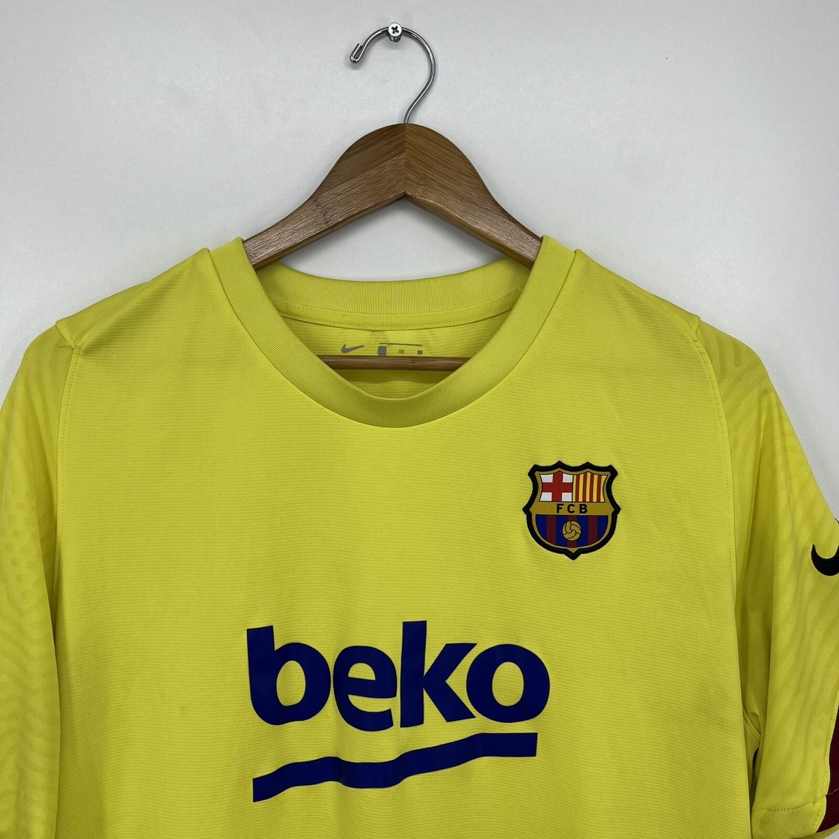 FC Barcelona Nike ナイキ　イエローユニフォーム　上下セット FC Barcelona Nike ナイキ イエローユニフォーム 上下セット FC