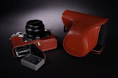 OLYMPUS PEN-F フィルムカメラ、純正ケース付き Genuine Real Leather Full Camera Case Bag Cover for Olympus PEN-F