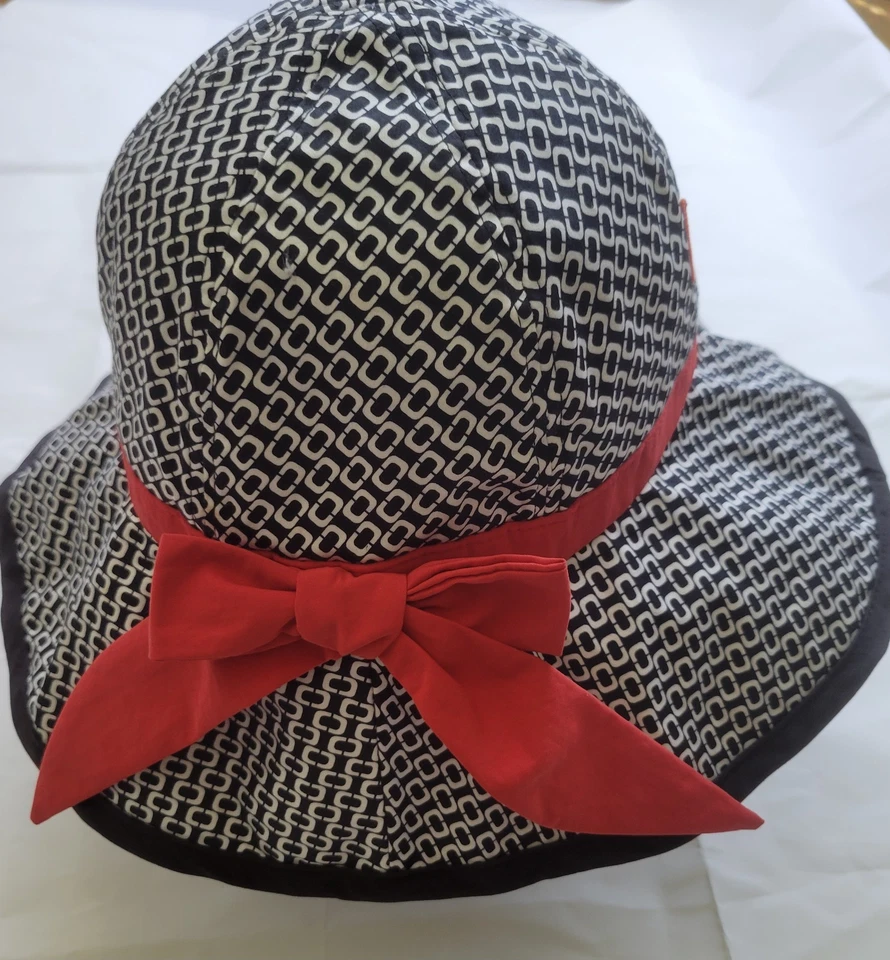 Louis Castel Woman's Summer Beach Sun Hat Black/White  With Red Trim Bow  Sz.7 - Image 2 of 4