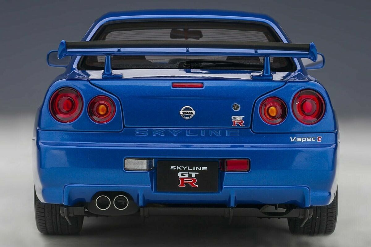 AUTOart 1/18 NISSAN SKYLINE GT-R R34 V SPEC II w BBS LM AUTOart 1/18 NISSAN SKYLINE GT-R R34 V SPEC II w BBS LM