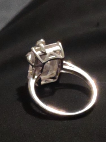 925 Sterling Rectangle Pink Sapphire Ring Wrapped In A Bow W/Simulated Diamonds - Picture 11 of 11