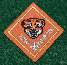 BOY SCOUT - CUB SCOUT 2010 CENTENNIAL TIGER CUB PATCH - FREE SHIPPING