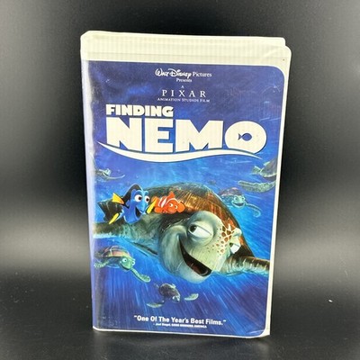 Finding Nemo (VHS, 2003) Disney Pixar Clamshell Case TESTED AND WORKING!