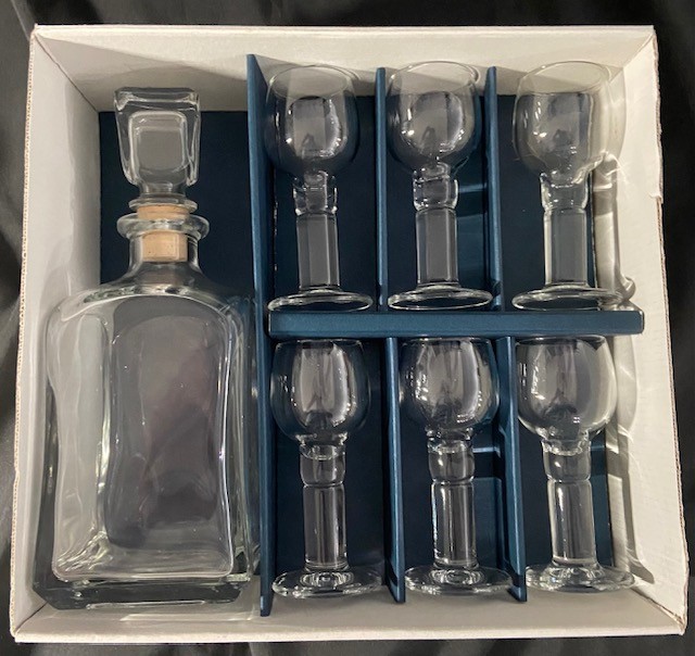 Glas-Likörkaraffe mit 6 Gläsern "Made in Italy"