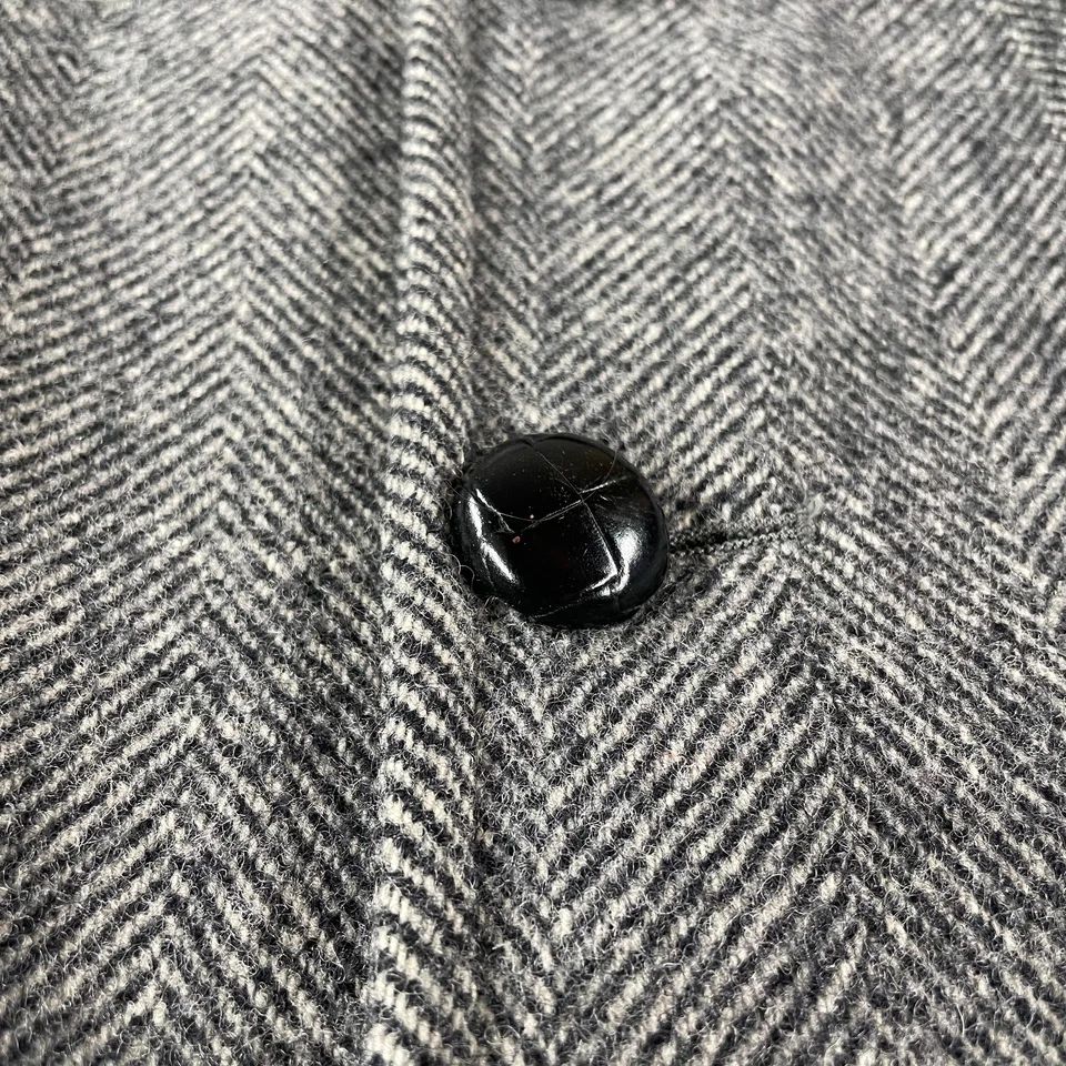 Vintage Pendleton 100% Wool Overcoat Tweed Men 46 Gray Herringbone Trench USA - Image 3 of 4