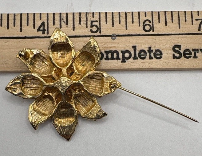 Vintage Poinsettia Flower Brooch Pin Cream Pink Enamel Gold Tone Rhinestones 2" - Image 4 of 4