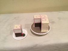 AMERICAN GIRL BIRTHDAY PARTY REPLACEMENT CAKE AND SLICE, ONLY, 2 LAYERS, HTF