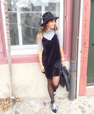 brandy melville black velvet dress