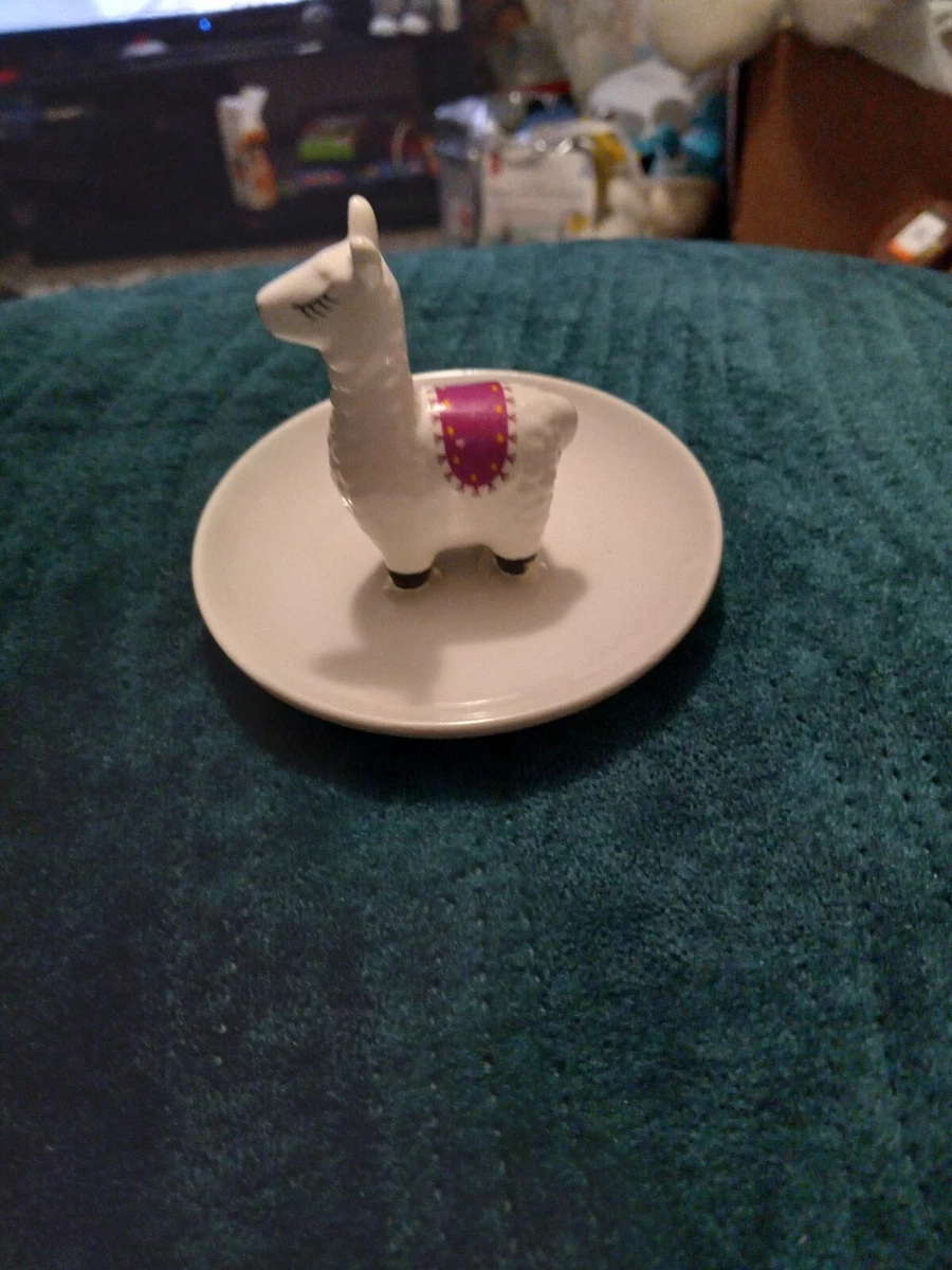 Llama on sale ring holder