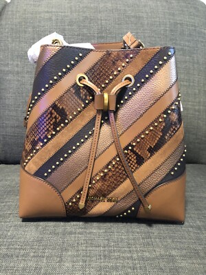 Michael Kors Mercer Gallery Medium aus geprägtem Leder im Patchwork-Design