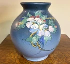 Weller Pottery Hudson Vase Naomi Walch MINT!