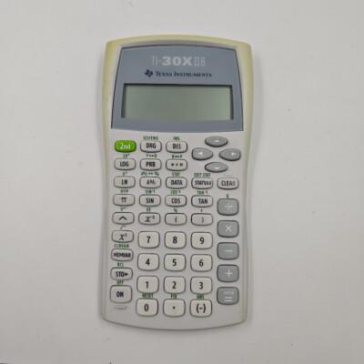 Texas Instruments Taschenrechner - Funktioniert, Gebrauchsspuren, Keine Hülle