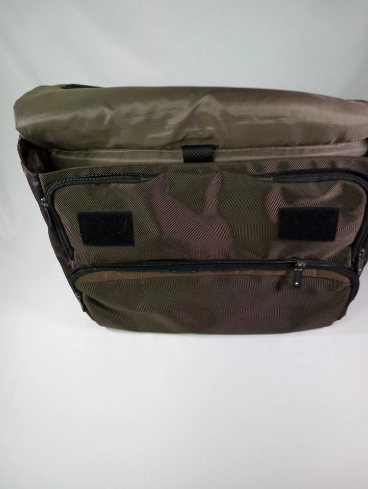 Solo New York Laptop/ Computer Bag Carry On. - Image 4 of 4