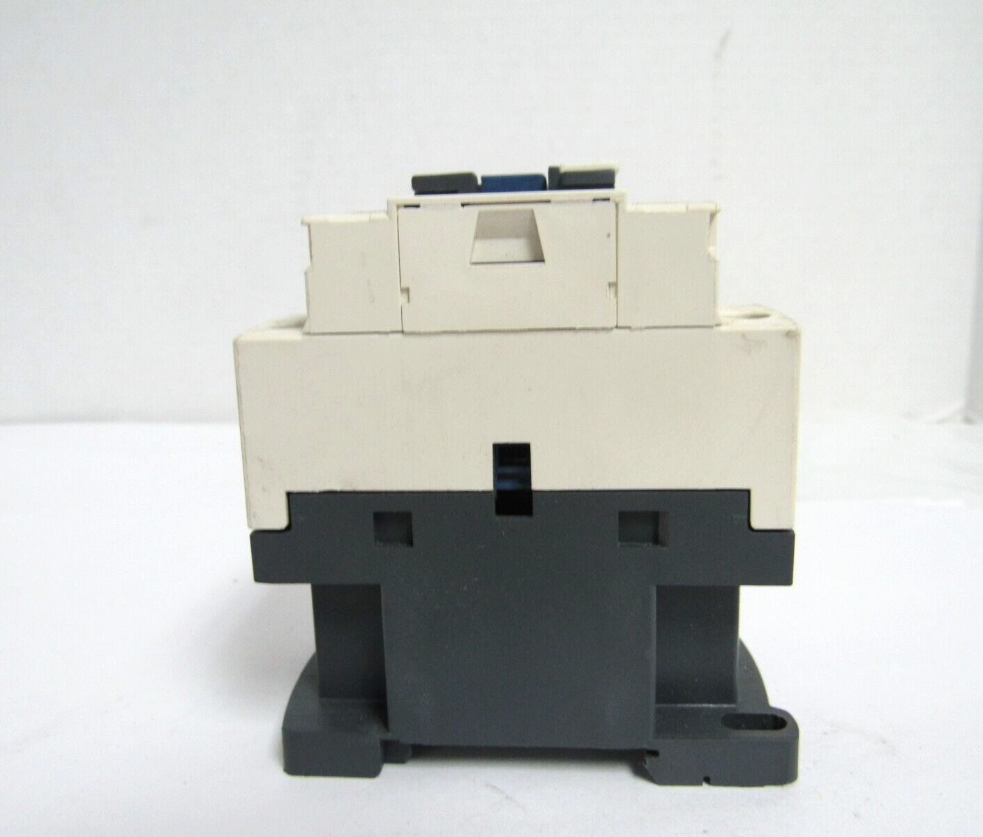 Picture 5 of 6