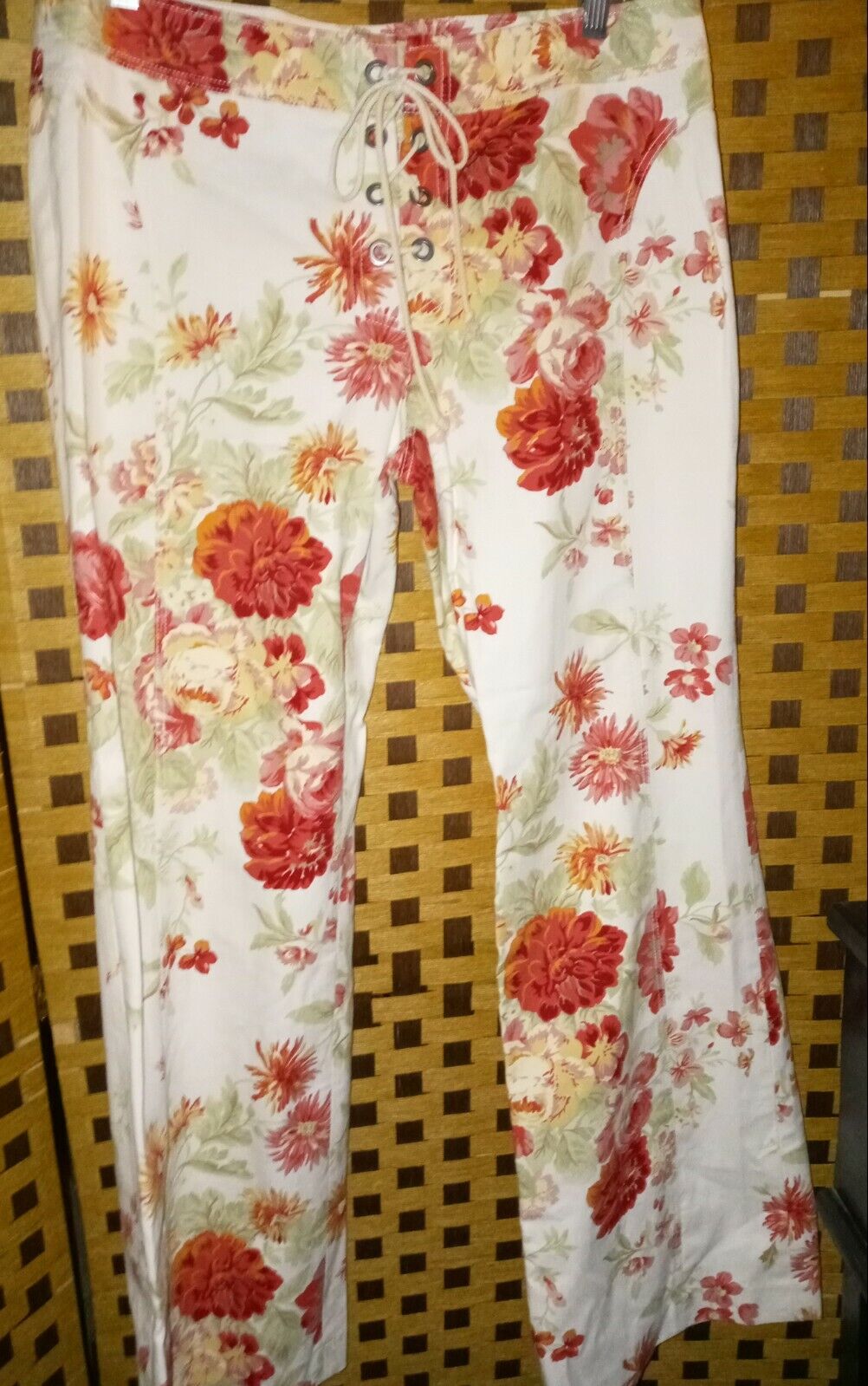 Express jeans 11/12 Flowered 60s Front 4 Gromet T… - image 1