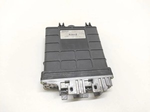 AUDI A6 Avant 4B5, C5 Motorsteuergerät ECU 039906024D 2.40 Petrol 31585144