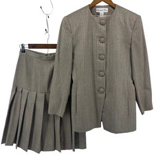 Christian Dior Skirt Suit size 8 Grey Woven Wool Jacket Pleated Couture Career