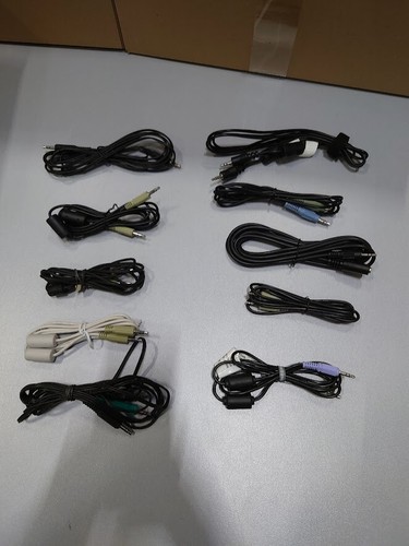LOTTO DI 10 Sconosciuta Per Varie Marche & Modello Audio Stereo Cavo Usato