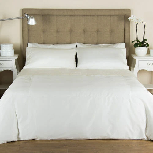 FRETTE LUXURY PERCALE QUEEN JUEGO DE 5 PIEZAS FUNDA NÓRDICA MARFIL + JUEGO DE SÁBANAS 4 PIEZAS